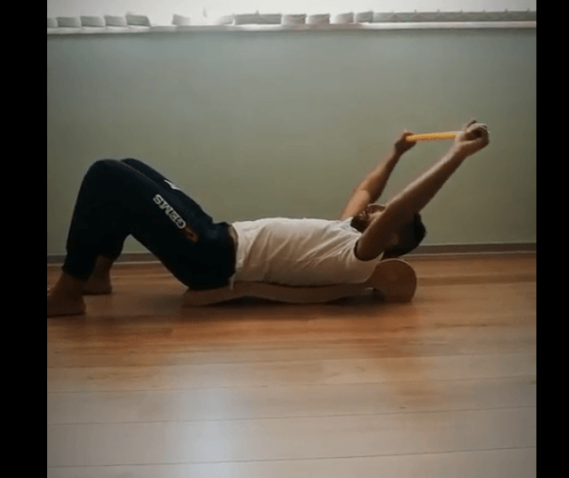 Spine exercise using Backrack